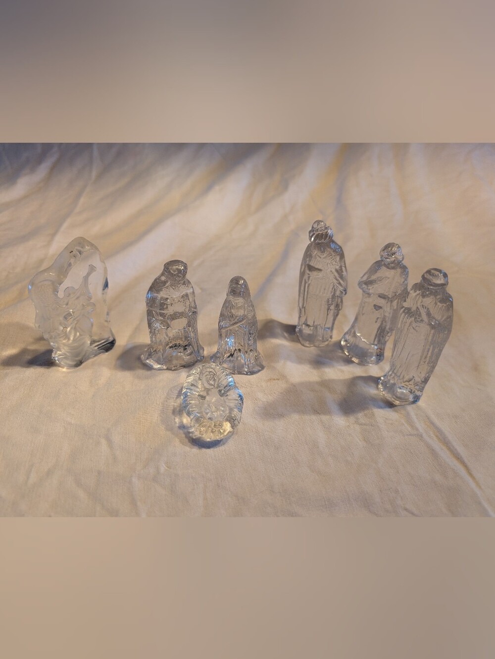 2/40$ Vintage Clear Glass Nativity Set - Transparent Holiday Figures
